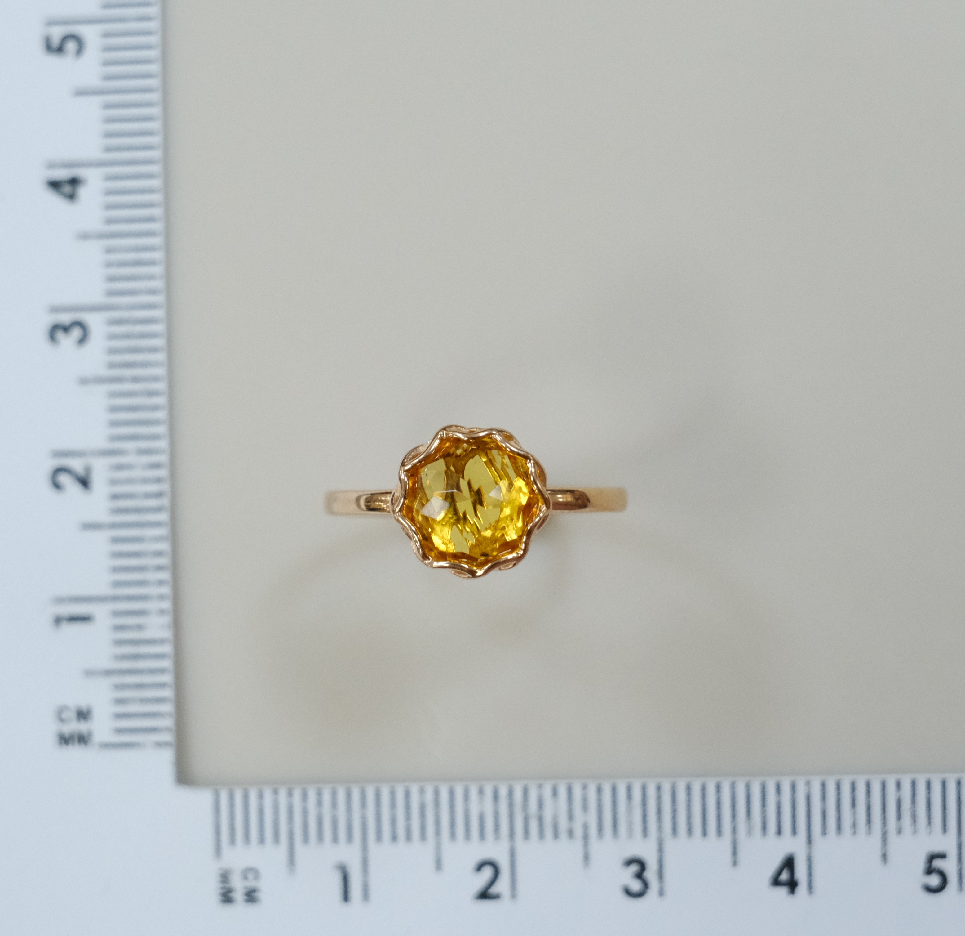 Серебряное кольцо с цитрином